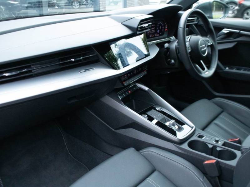 Audi A3 Sportback   Registered:2023(73)