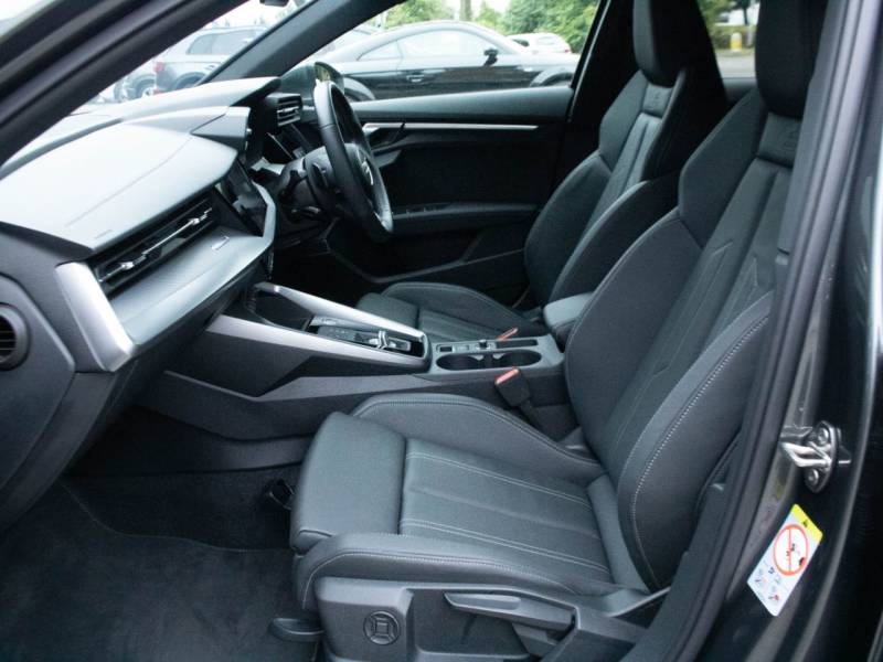 Audi A3 Sportback   Registered:2023(73)