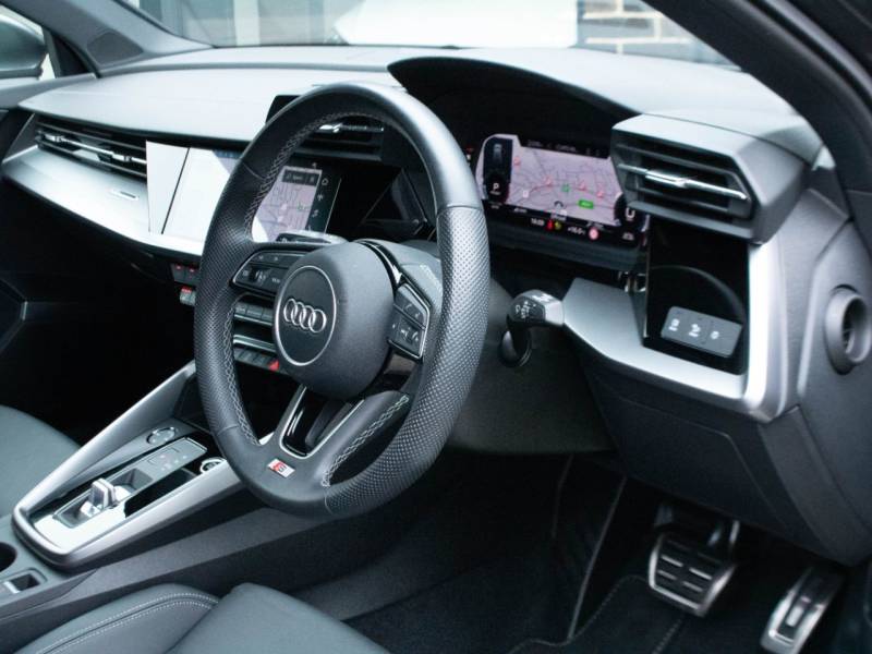 Audi A3 Sportback   Registered:2023(73)