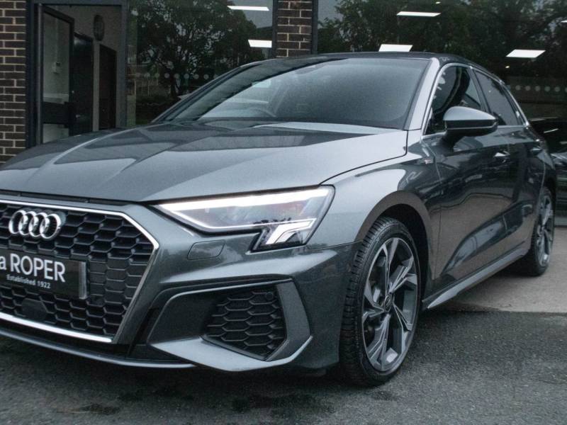 Audi A3 Sportback   Registered:2023(73)