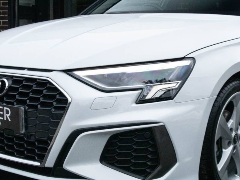 Audi A3 Sportback   Registered:2022(22)