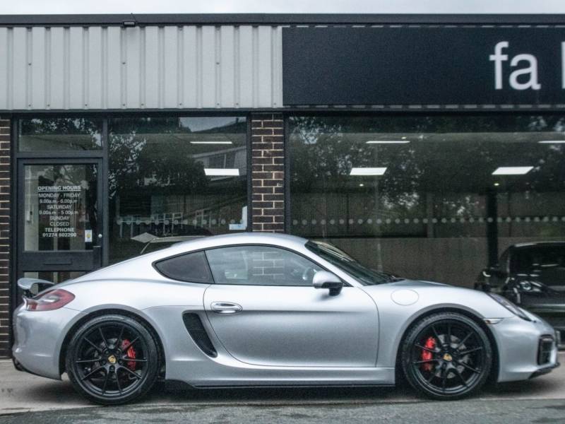 Porsche Cayman   Registered:2016(16)