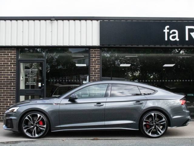 2022 Audi A5 Sportback 2.0 TFSI 45 Black Edition quattro S tronic 265ps