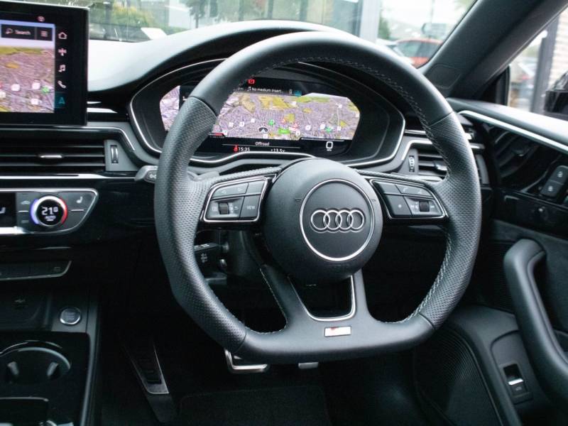 Audi A5 Sportback   Registered:2022(72)