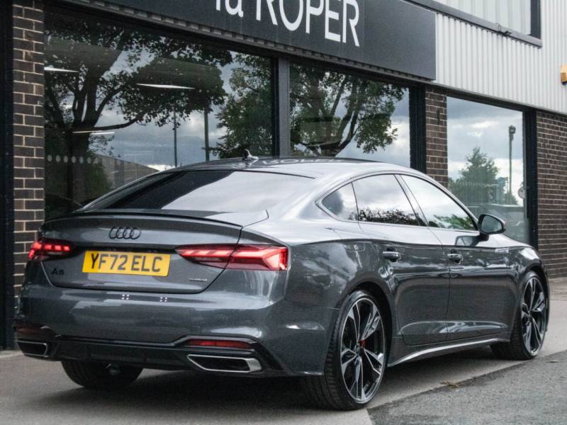 Audi A5 Sportback   Registered:2022(72)