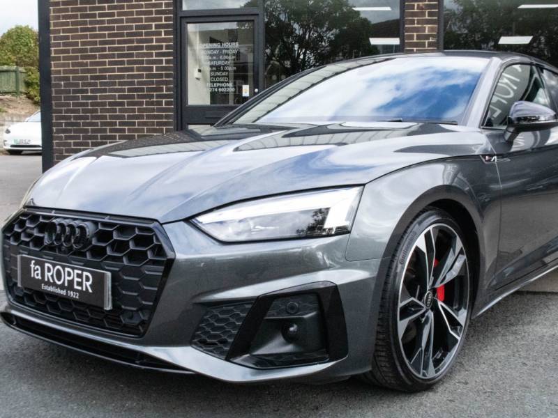 Audi A5 Sportback   Registered:2022(72)