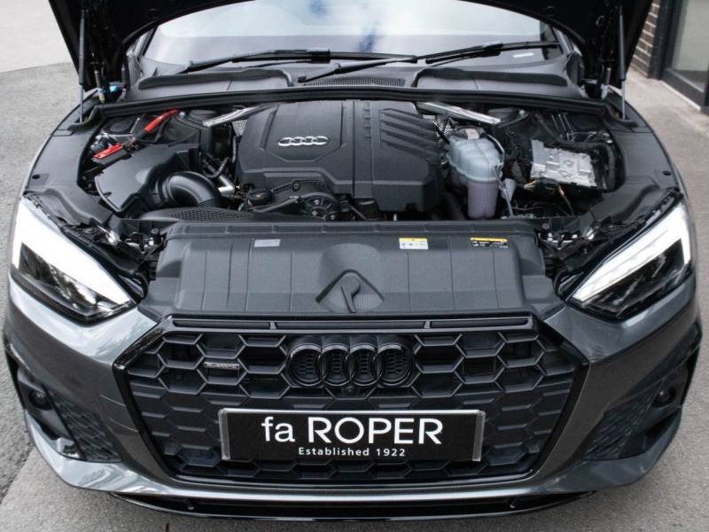 Audi A5 Sportback   Registered:2022(72)