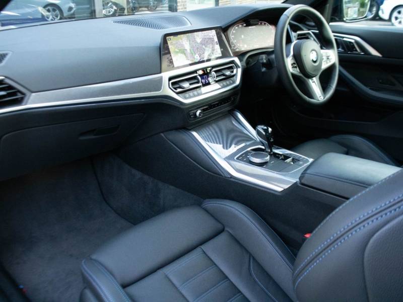 BMW 4 Series   Registered:2021(21)