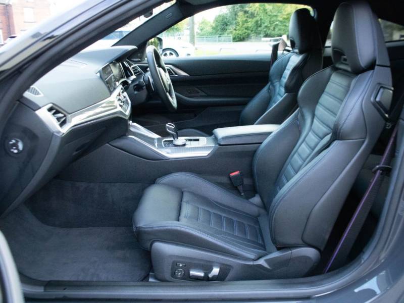 BMW 4 Series   Registered:2021(21)