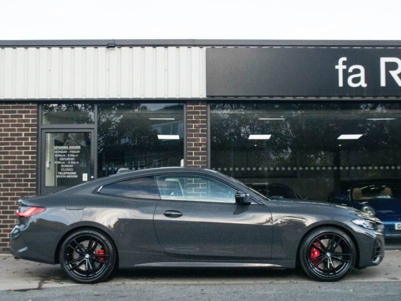 BMW 4 Series   Registered:2021(21)