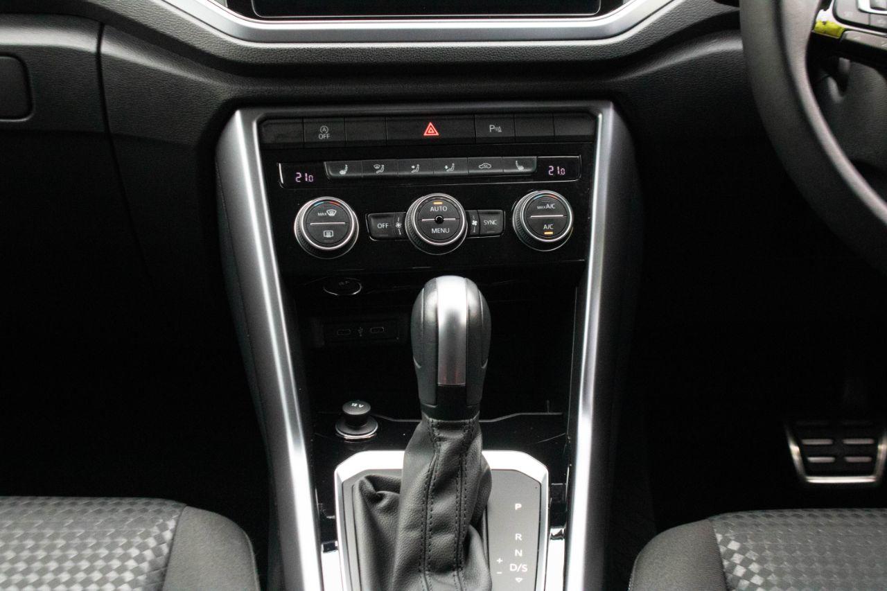 Volkswagen T-Roc 1.5 TSI EVO Active DSG Auto 150ps Hatchback Petrol Indium Grey Metallic