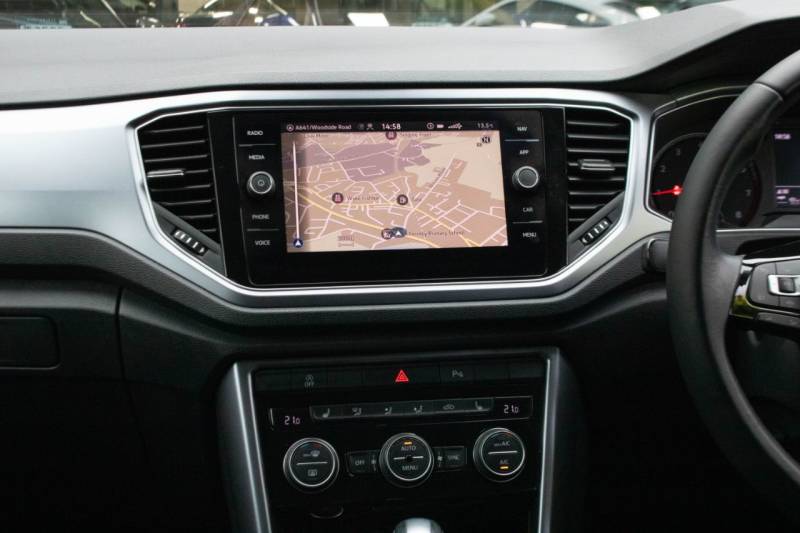 Volkswagen T Roc   Registered:2022(22)