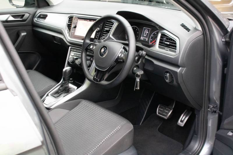 Volkswagen T Roc   Registered:2022(22)