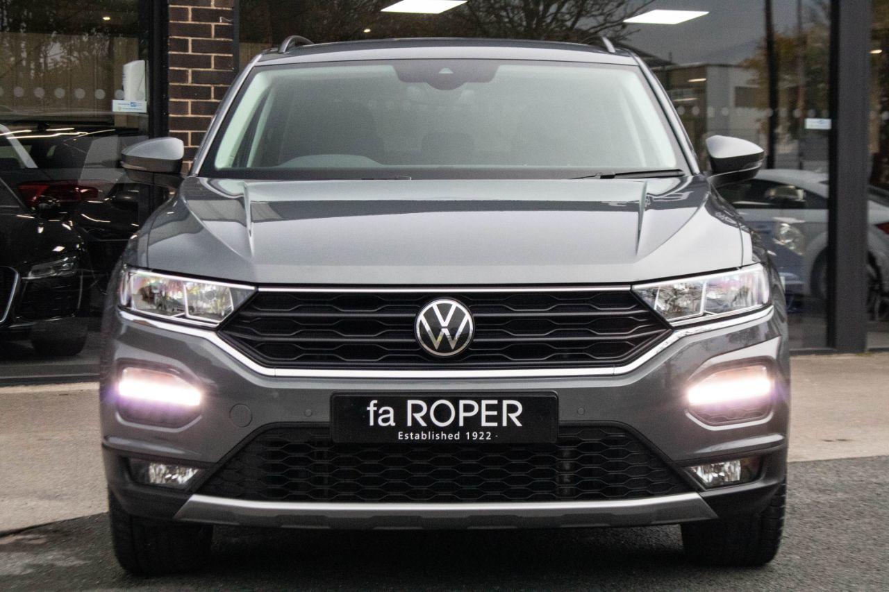 Volkswagen T-Roc 1.5 TSI EVO Active DSG Auto 150ps Hatchback Petrol Indium Grey Metallic