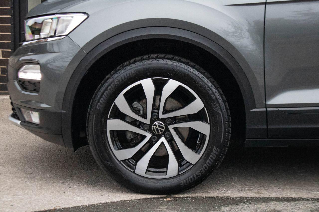 Volkswagen T-Roc 1.5 TSI EVO Active DSG Auto 150ps Hatchback Petrol Indium Grey Metallic