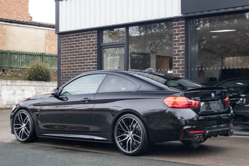 BMW 4 Series   Registered:2017(17)