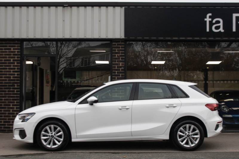 Audi A3 Sportback   Registered:2023(23)