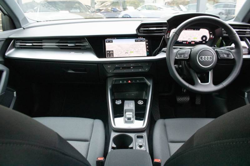 Audi A3 Sportback   Registered:2023(23)