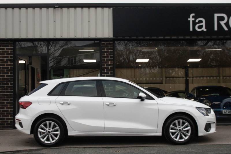 Audi A3 Sportback   Registered:2023(23)