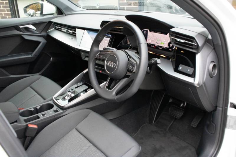 Audi A3 Sportback   Registered:2023(23)