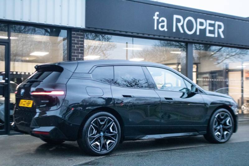 BMW Ix   Registered:2022(22)