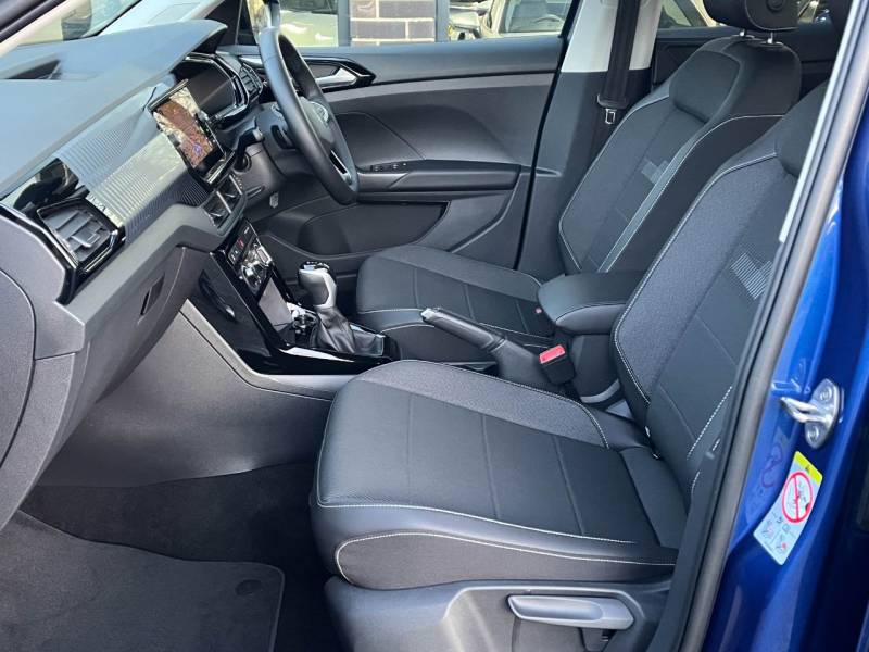 Volkswagen T Cross   Registered:2023(23)