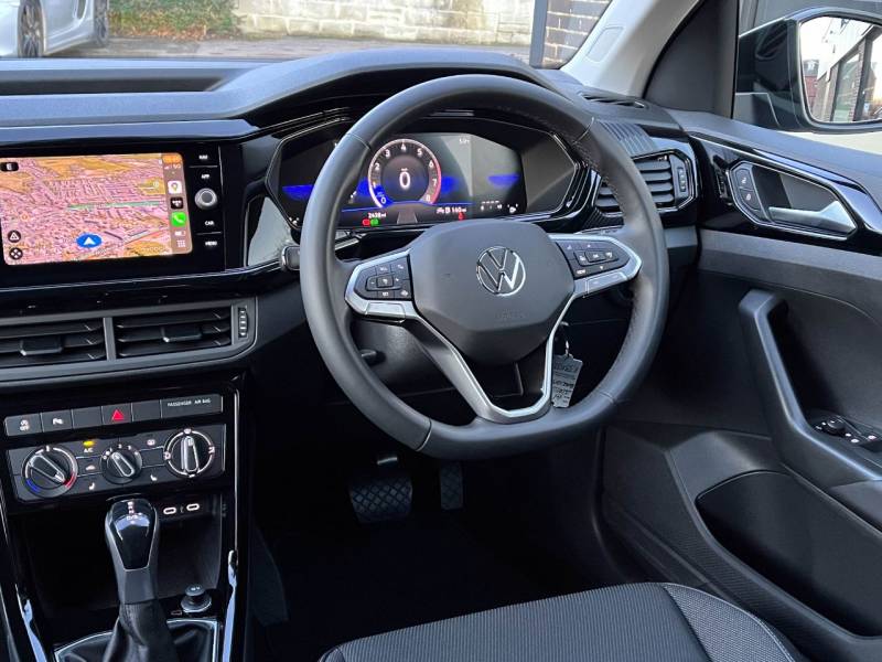 Volkswagen T Cross   Registered:2023(23)