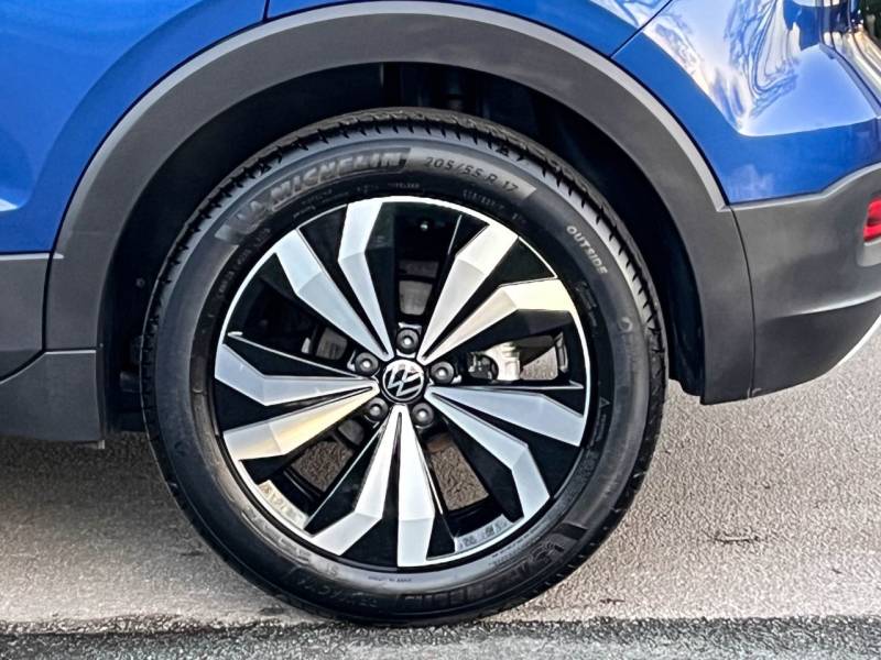 Volkswagen T Cross   Registered:2023(23)