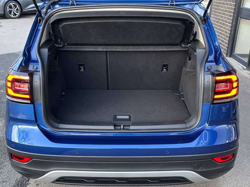 Volkswagen T Cross   Registered:2023(23)