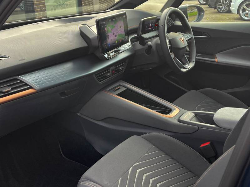 CUPRA Born   Registered:2022(72)