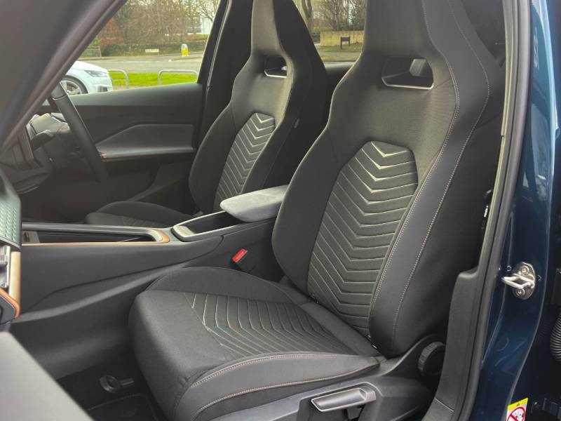 CUPRA Born   Registered:2022(72)