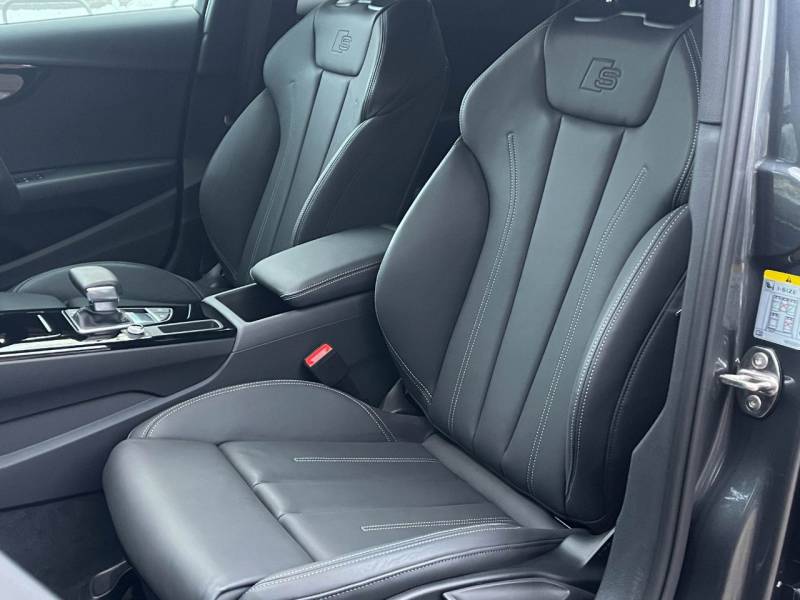 Audi A4 Avant   Registered:2024(73)