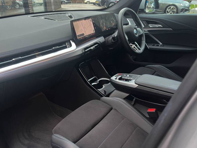 BMW X1   Registered:2024(24)