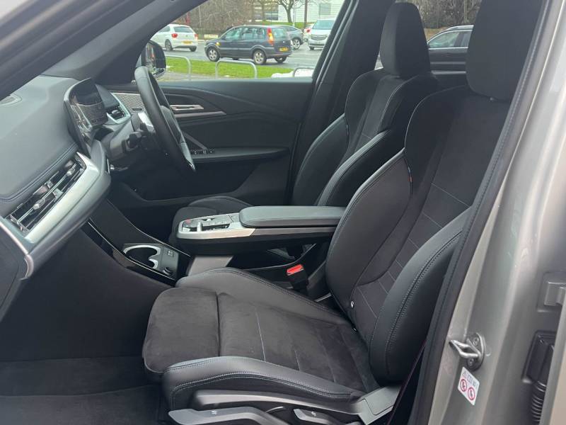 BMW X1   Registered:2024(24)