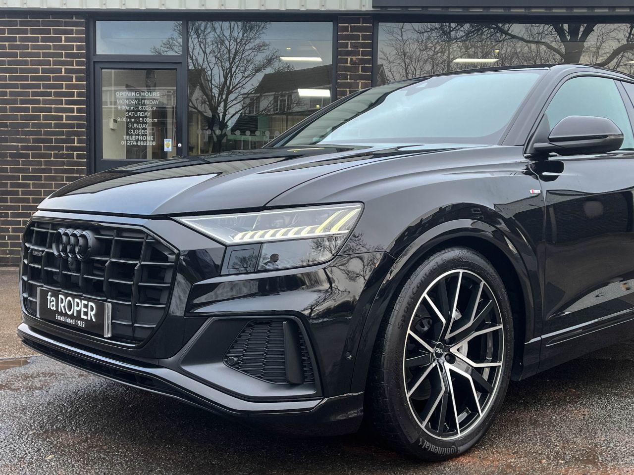Audi Q8 3.0 V6 TDI 50 Black Edition quattro Auto 286ps Estate Diesel Orca Black Metallic