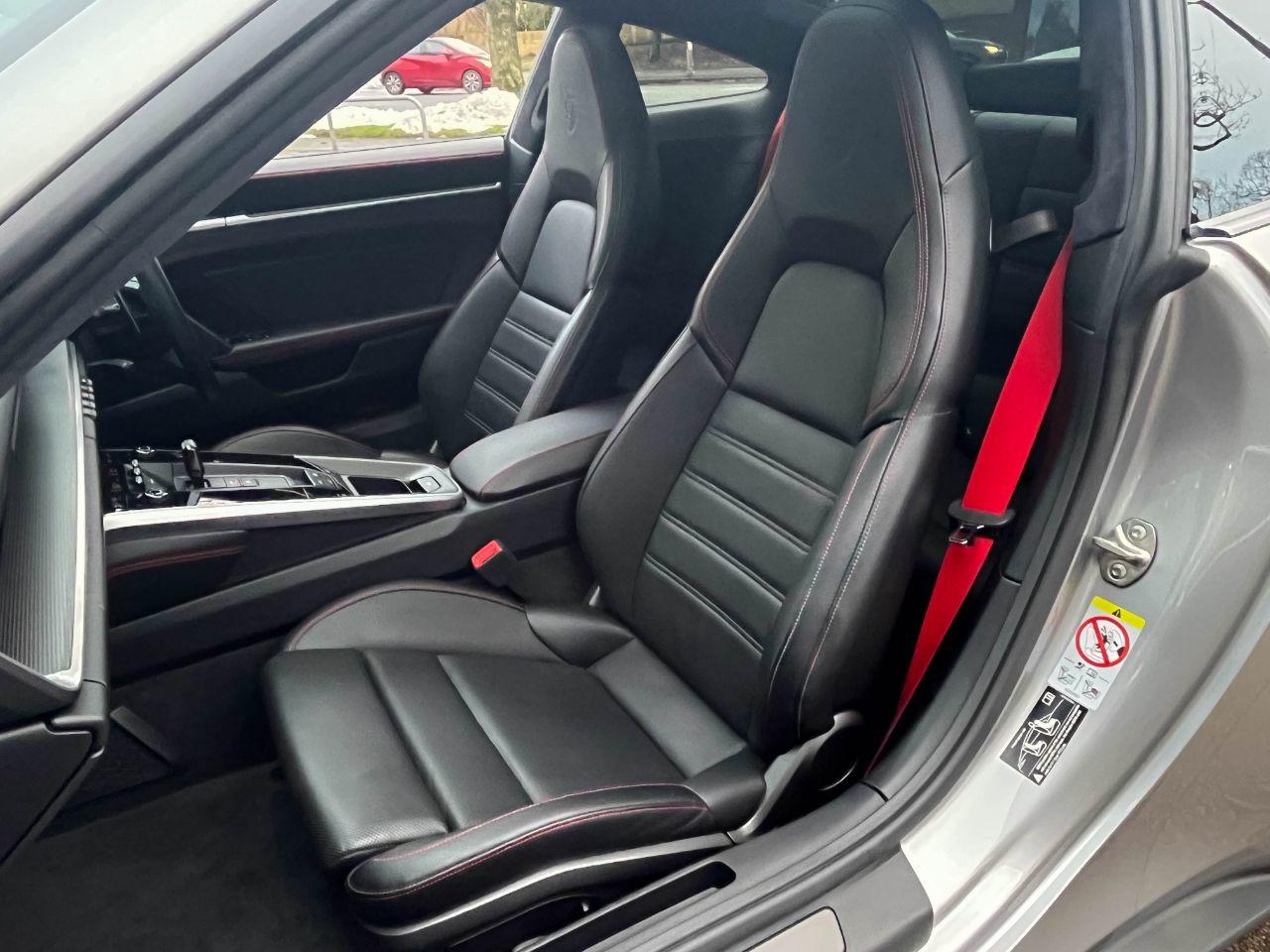 Porsche 911 3.7 992 Turbo S Coupe PDK 650ps Coupe Petrol Gt Silver Metallic