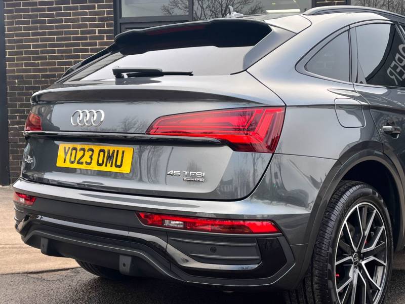 Audi Q5   Registered:2023(23)