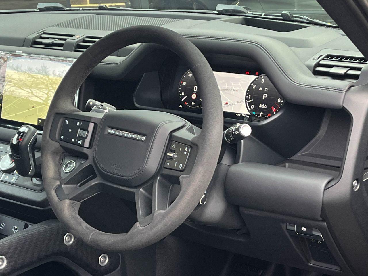 Land Rover Defender 90 P525 5.0 V8 4WD Auto Estate Petrol Santorini Black Metallic