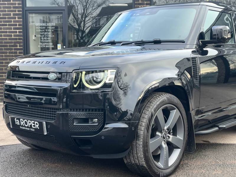 Land Rover Defender   Registered:2022(72)