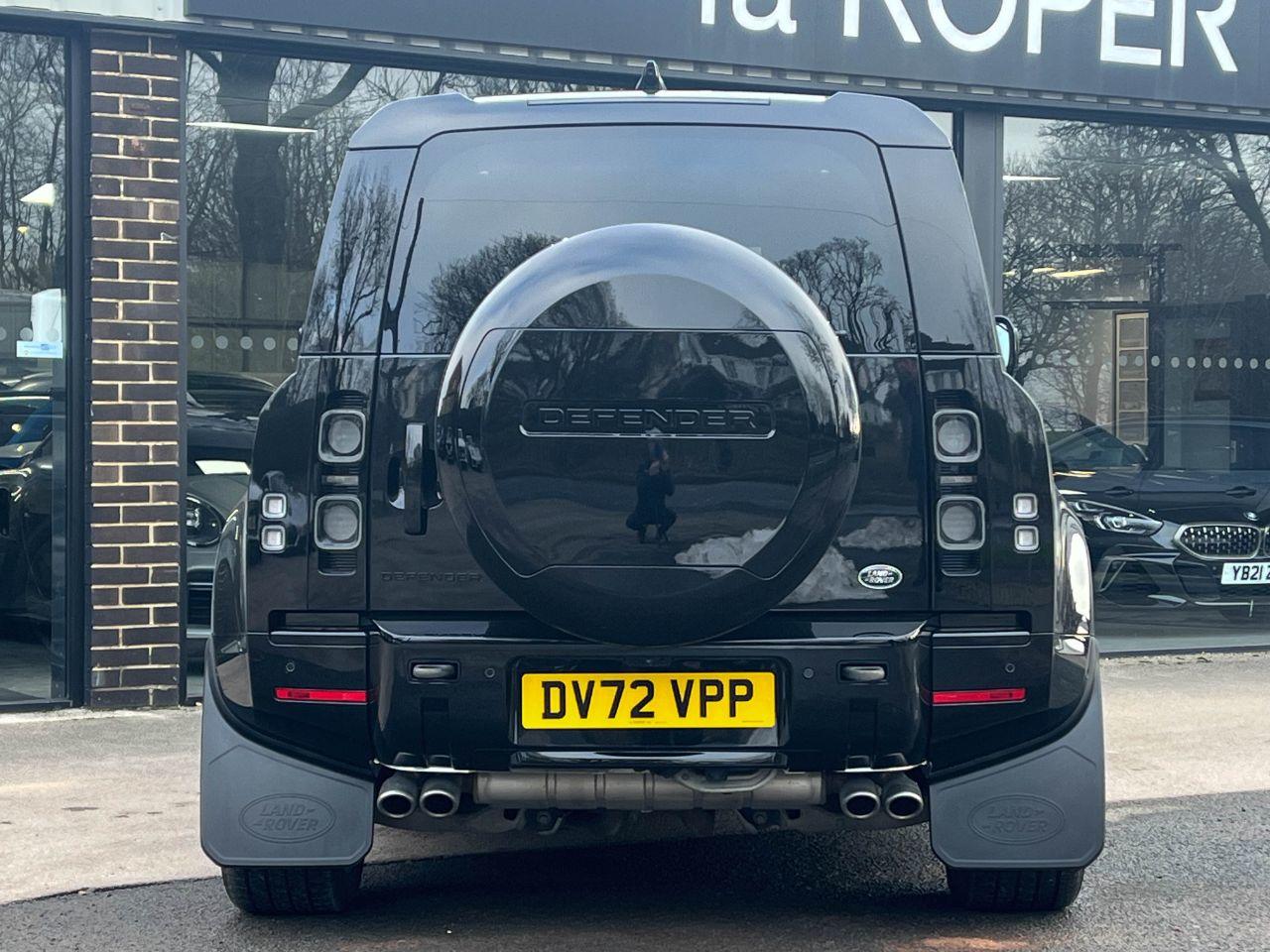 Land Rover Defender 90 P525 5.0 V8 4WD Auto Estate Petrol Santorini Black Metallic