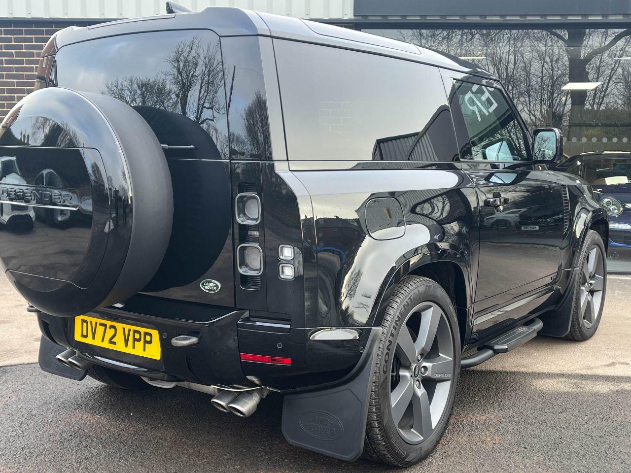 Land Rover Defender 90 P525 5.0 V8 4WD Auto Estate Petrol Santorini Black Metallic