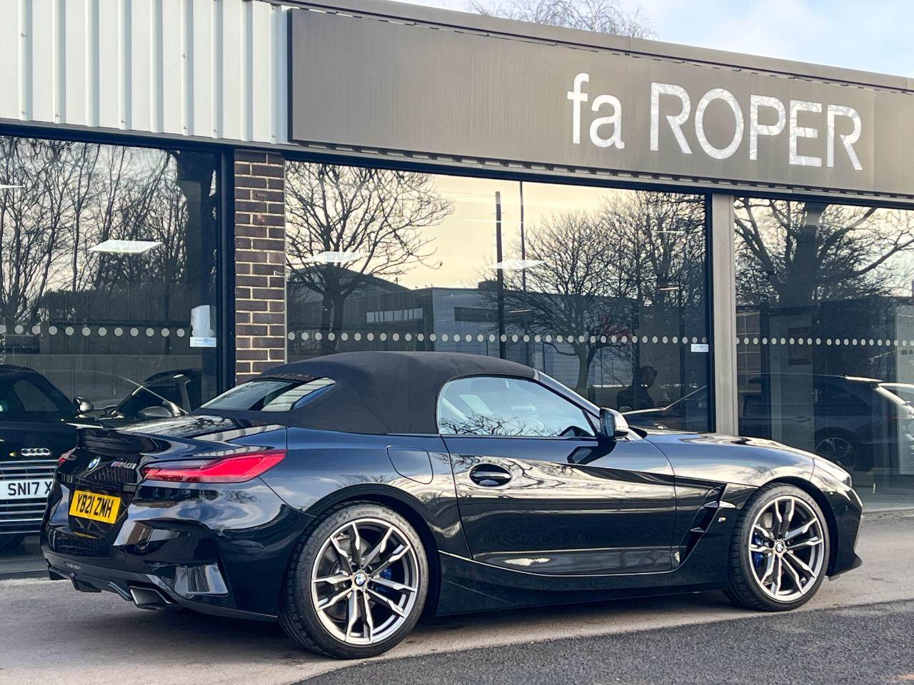 BMW Z4 M40i 3.0 sDrive Auto 340ps Convertible Petrol Black Sapphire Metallic