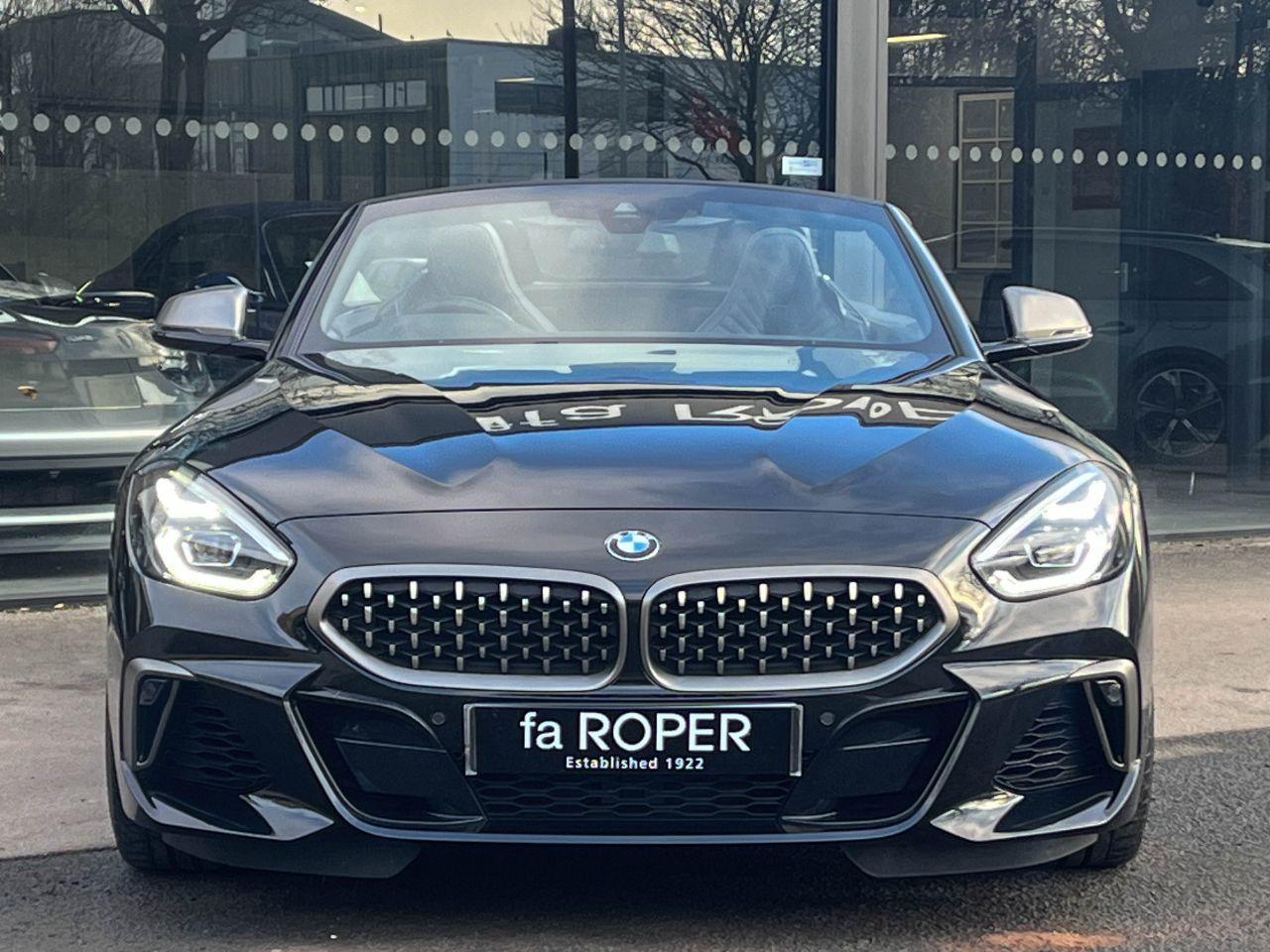 BMW Z4 M40i 3.0 sDrive Auto 340ps Convertible Petrol Black Sapphire Metallic