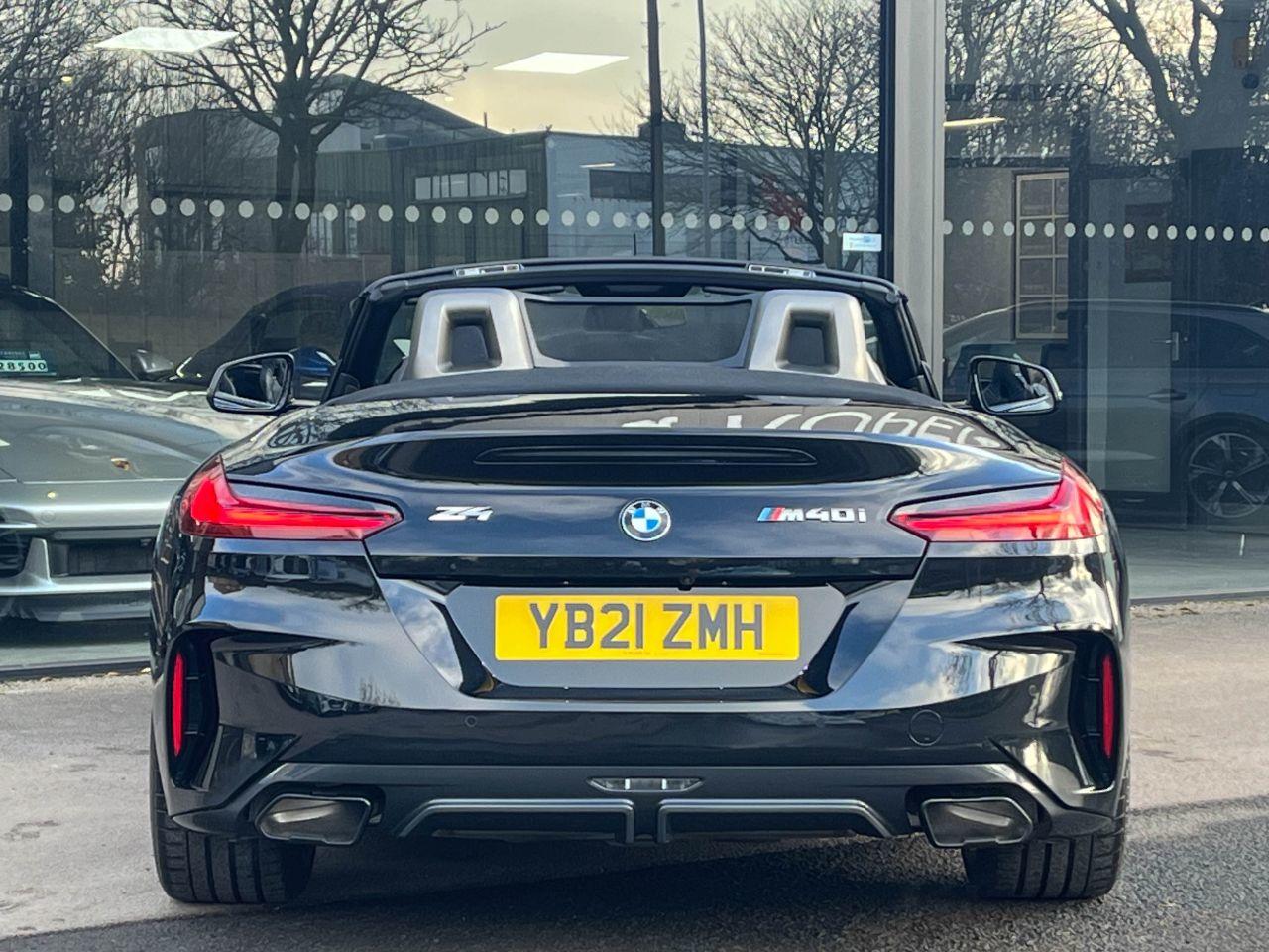BMW Z4 M40i 3.0 sDrive Auto 340ps Convertible Petrol Black Sapphire Metallic