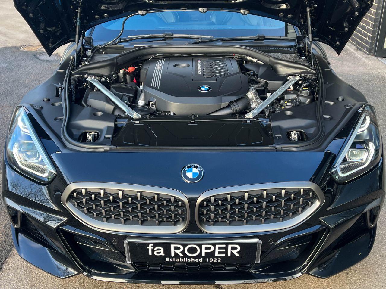 BMW Z4 M40i 3.0 sDrive Auto 340ps Convertible Petrol Black Sapphire Metallic