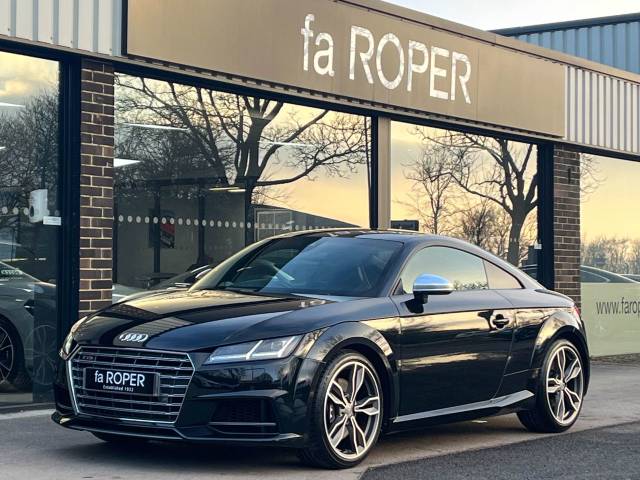 Audi TTS Coupe 2.0T FSI quattro S tronic 310ps Coupe Petrol Mythos Black Metallic