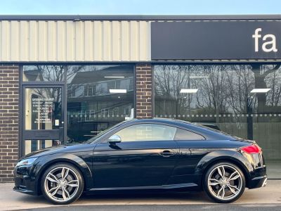 Audi TTS Coupe 2.0T FSI quattro S tronic 310ps Coupe Petrol Mythos Black Metallic