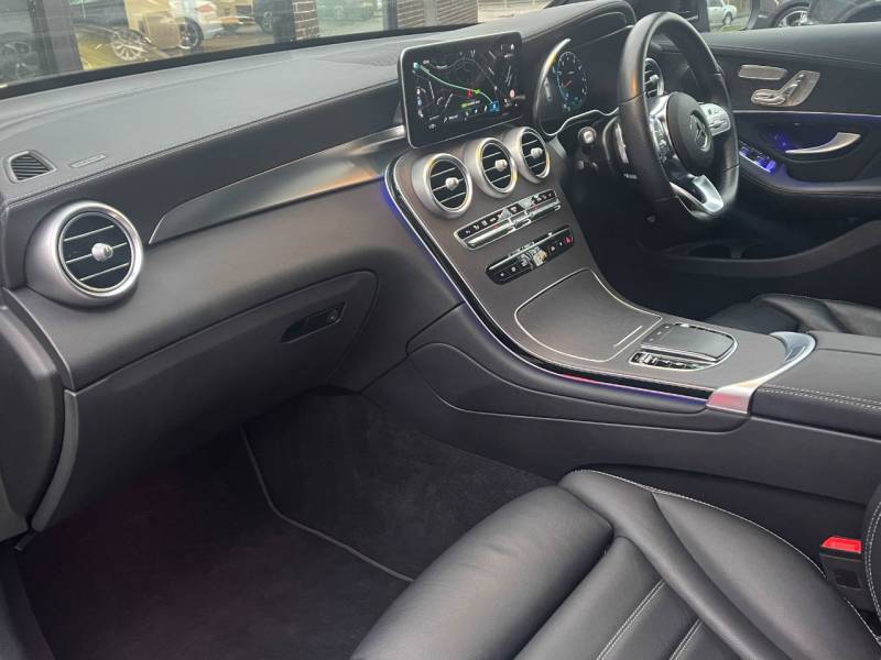 Mercedes Benz GLC Coupe   Registered:2022(22)