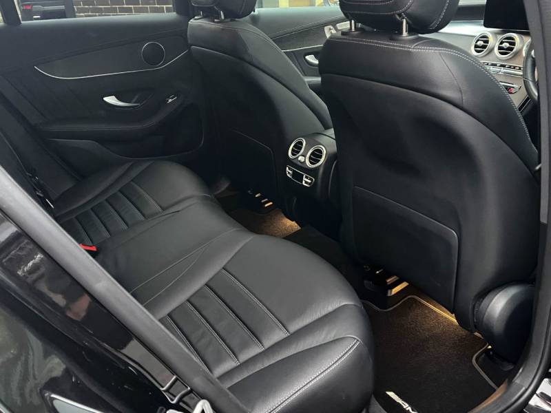 Mercedes Benz GLC Coupe   Registered:2022(22)