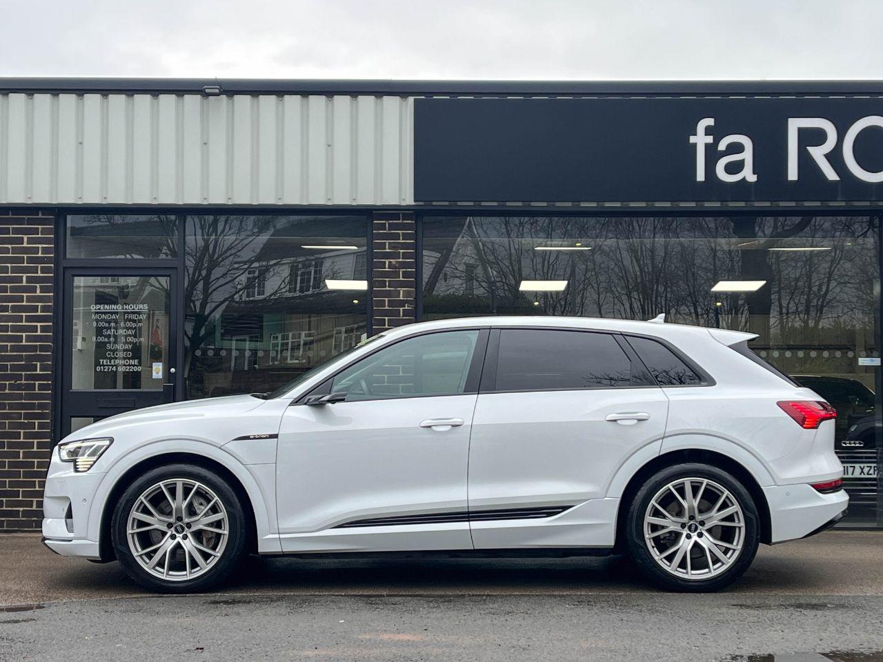 Audi E-tron 0.0 55 Launch Edition quattro SUV 95kWh Auto Estate Electric Glacier White Metallic
